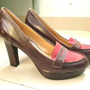 Librarian 70s Style Brown Pumps